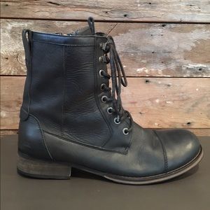 Guess military style men’s Boots